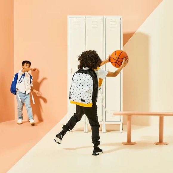 NWT Coco Village backpack for kid - Picture 8 of 10